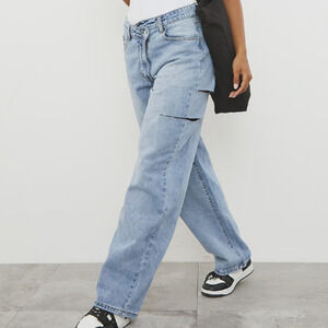 PrettyLittleThing Light Blue Wash Asymmetric Waistband Baggy Low Rise, Size 10‌‍